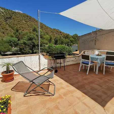 Vulcanello Apartments